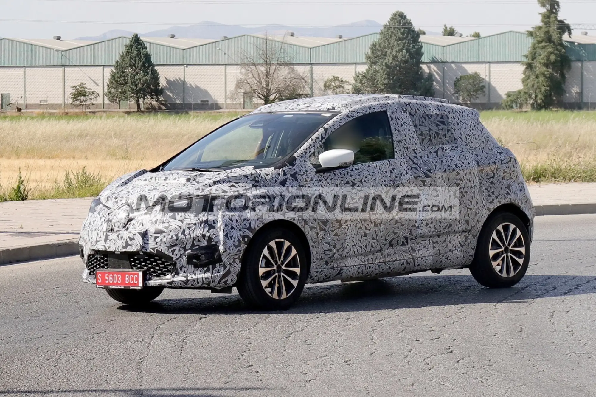 Renault Zoe - Foto spia 5-6-2019 - 1