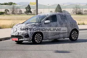 Renault Zoe - Foto spia 5-6-2019