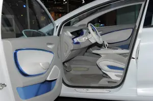 Renault Zoe Preview - Motor Show 2011