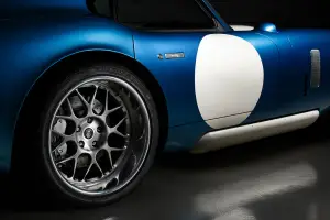 Renovo Coupe