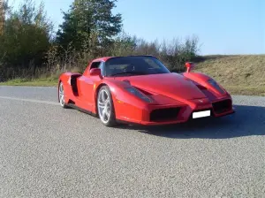 Replica Ferrari Enzo - 1