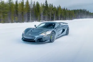 Rimac Nevera test invernali - Foto - 19