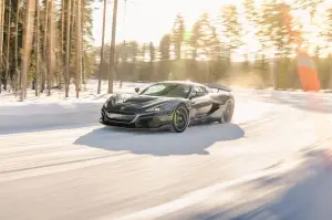 Rimac Nevera test invernali - Foto