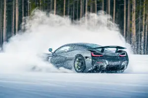 Rimac Nevera test invernali - Foto