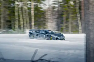 Rimac Nevera test invernali - Foto