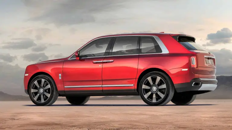 Rolls-Royce Cullinan - 4