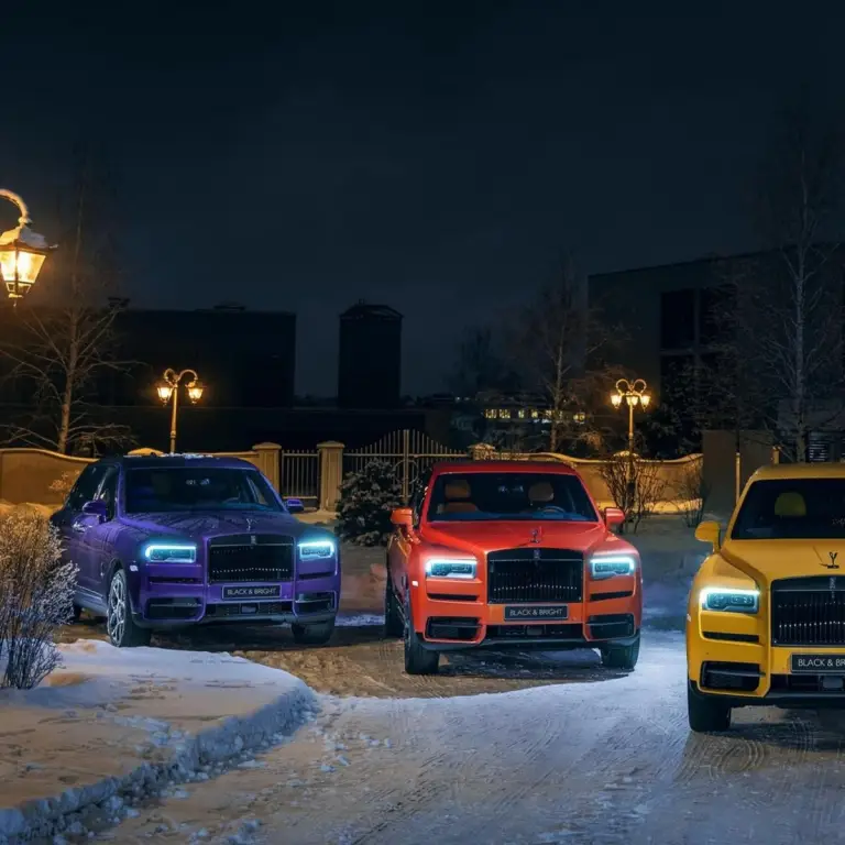 Rolls-Royce Cullinan Black and Bright - Foto - 7