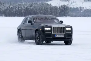 Rolls-Royce Cullinan - Foto spia 07-04-2016