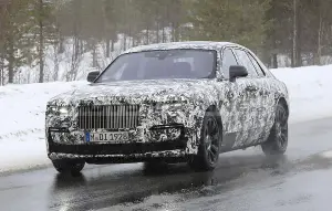 Rolls-Royce Ghost e Ghost EWB 2021 - Foto spia 01-04-2020 - 3