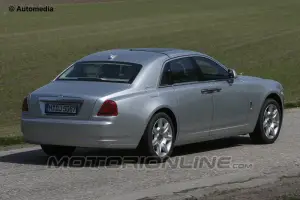 Rolls-Royce Ghost facelift - Foto spia 30-04-2013 - 5