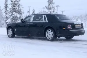 Rolls-Royce Phantom 2012 - Foto spia 27-01-2012 - 2