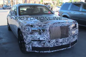 Rolls-Royce Phantom 2018 (foto spia) - 5