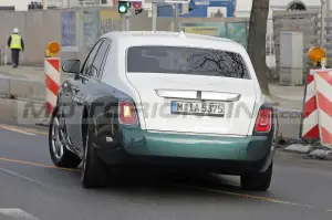 Rolls-Royce Phantom 2023 - Foto Spia 04-01-2022 - 3