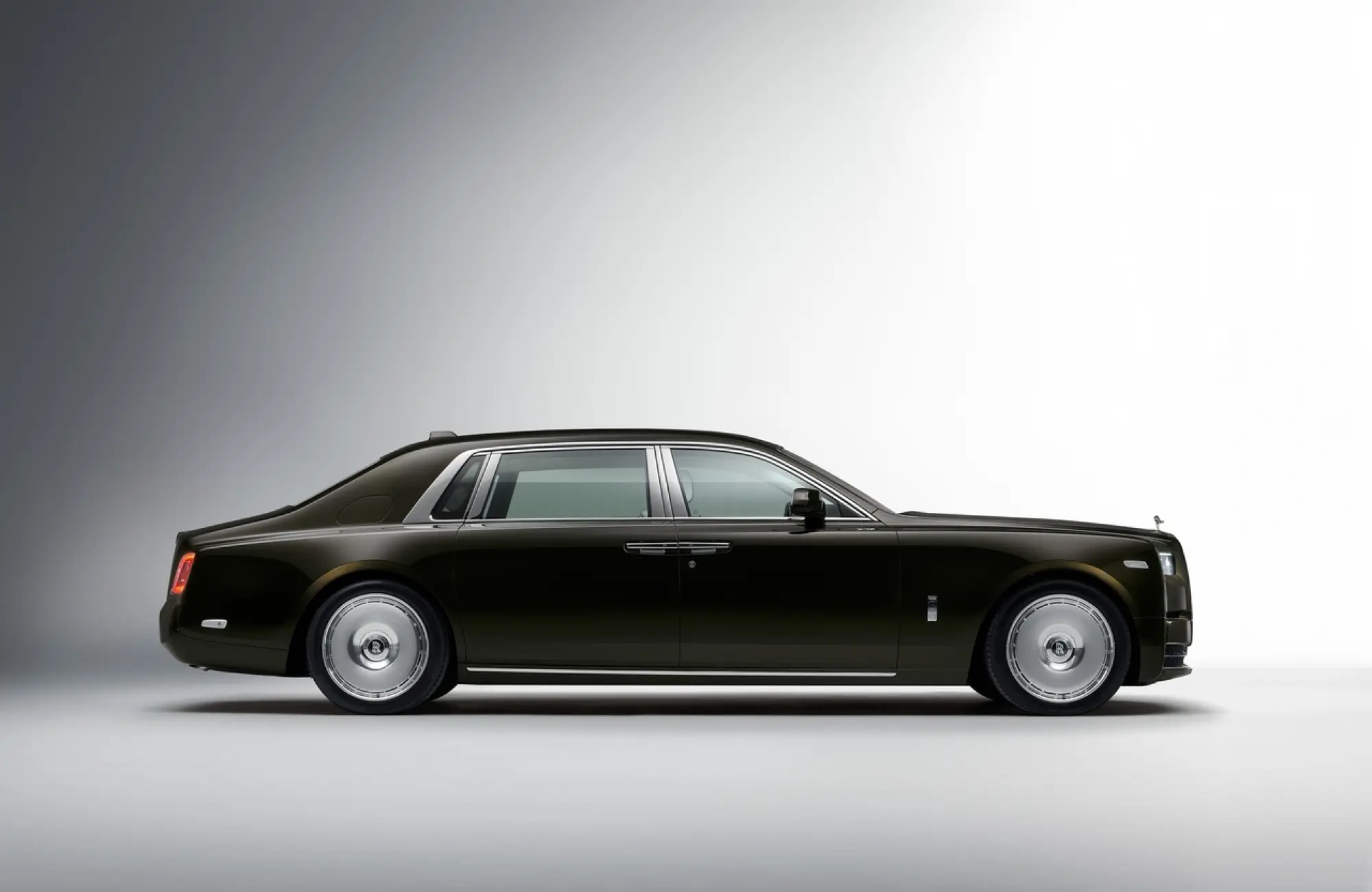 Rolls-Royce Phantom Series II 2023 - Foto - 41