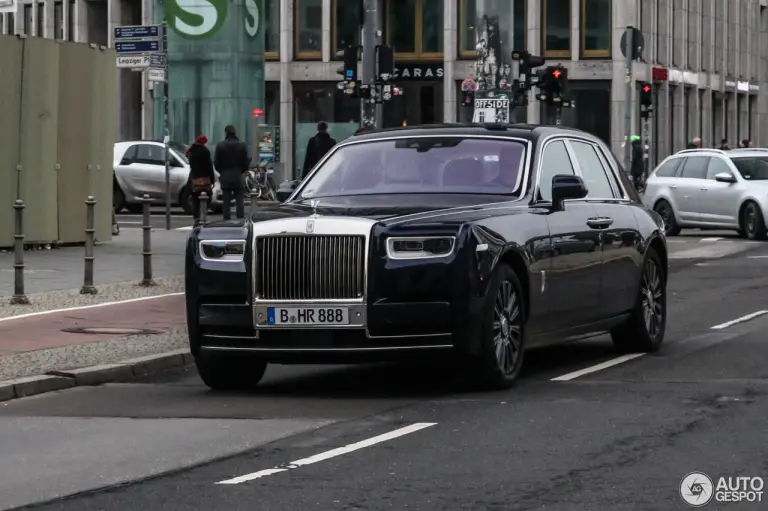 Rolls-Royce Phantom MY 2018 a Berlino - 5