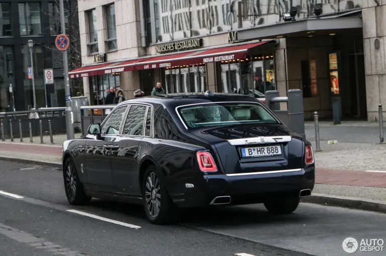 Rolls-Royce Phantom MY 2018 a Berlino - 7