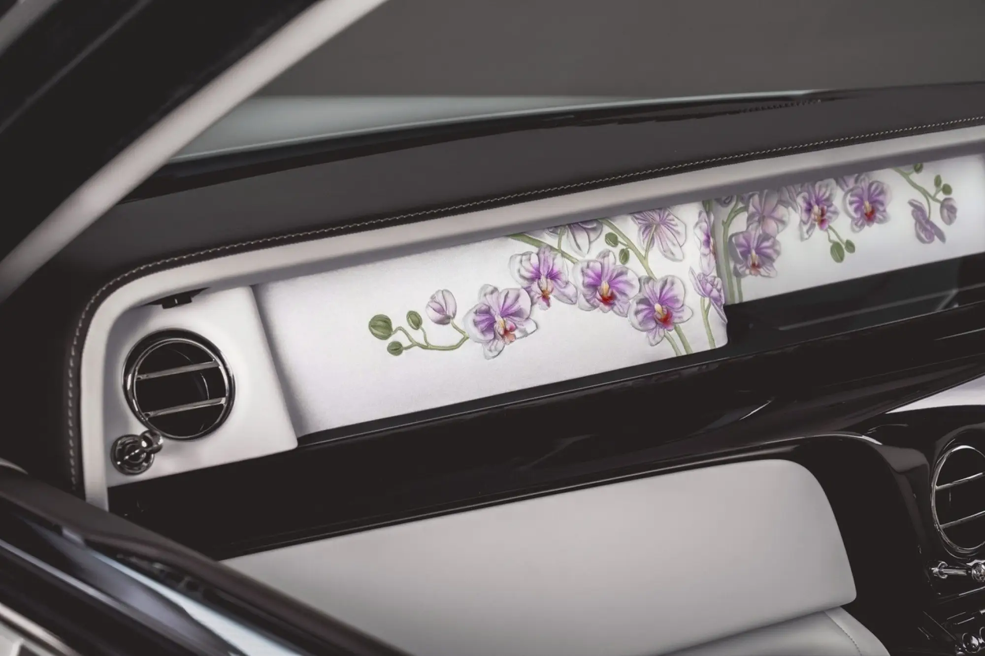 Rolls-Royce Phantom Orchid - Foto - 14