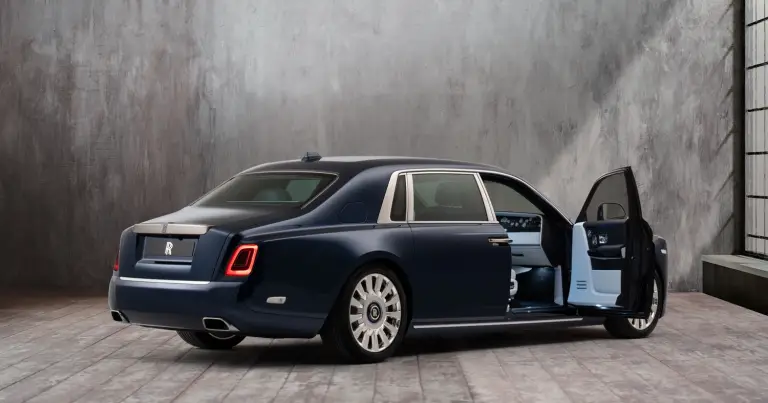 Rolls-Royce Phantom Rose - 2