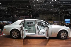 Rolls-Royce Phantom Serenity - Salone di Ginevra 2015