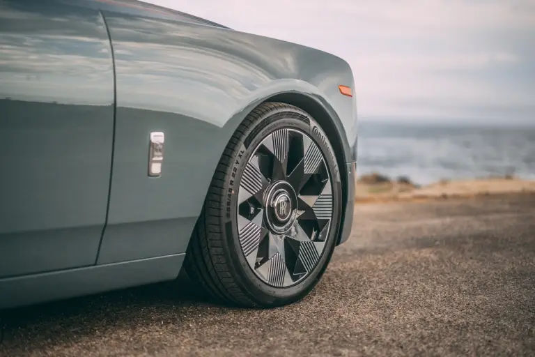 Rolls-Royce Phantom Series II Maverick - Foto - 2