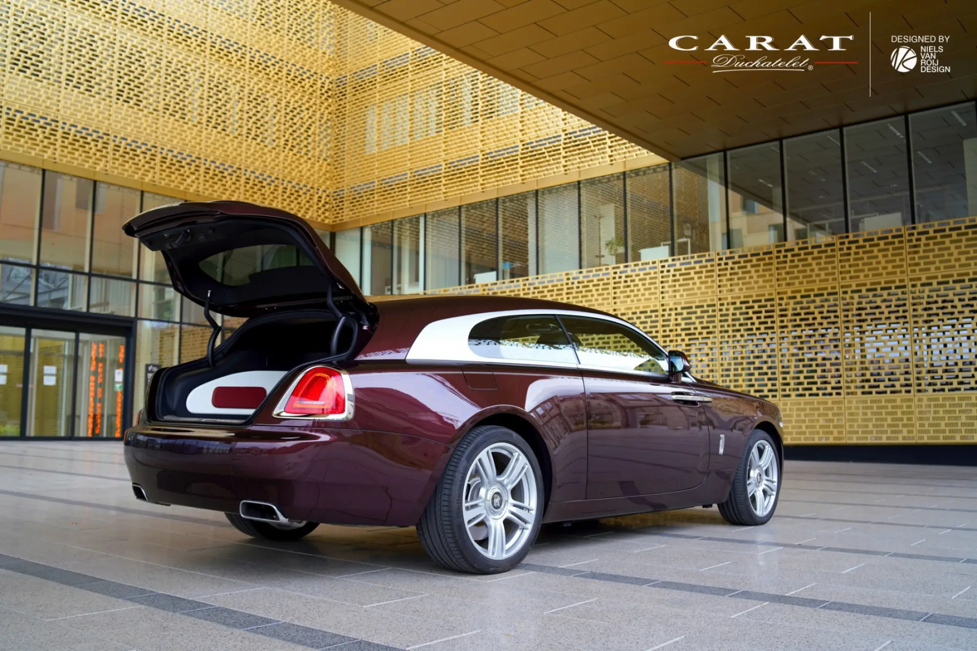Rolls-Royce Silver Spectre - 35