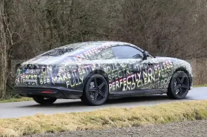 Rolls-Royce Spectre - Foto spia 02-02-2022