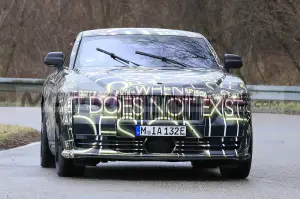 Rolls-Royce Spectre - Foto spia 02-02-2022