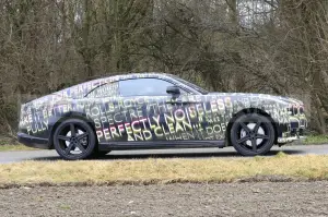 Rolls-Royce Spectre - Foto spia 02-02-2022