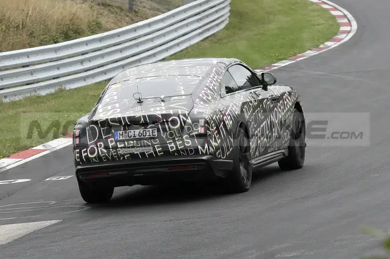 Rolls-Royce Spectre - Foto Spia 14-09-2022 - 22