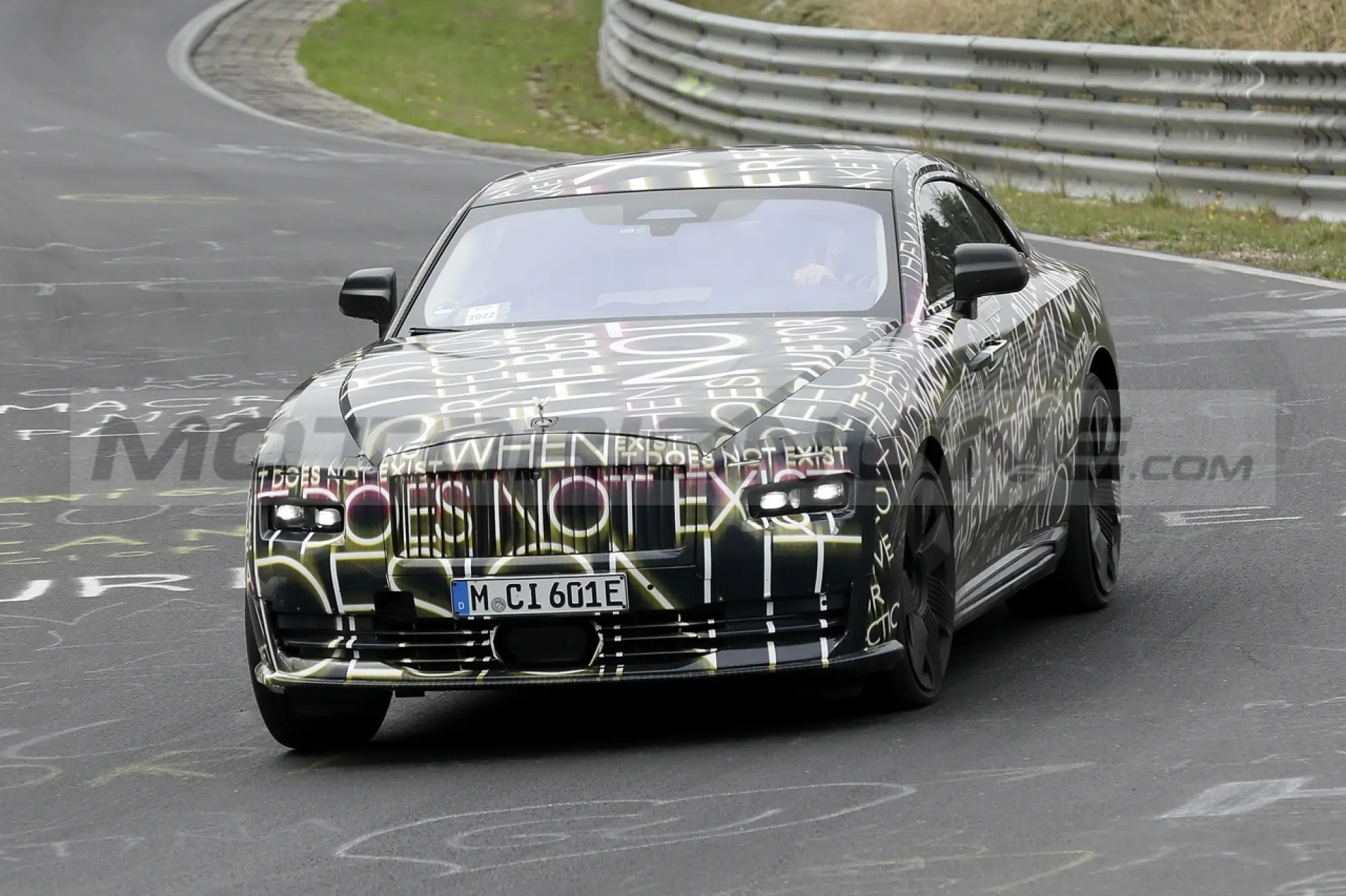Rolls-Royce Spectre - Foto Spia 14-09-2022 - 19