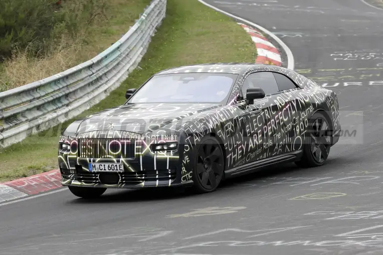 Rolls-Royce Spectre - Foto Spia 14-09-2022 - 3
