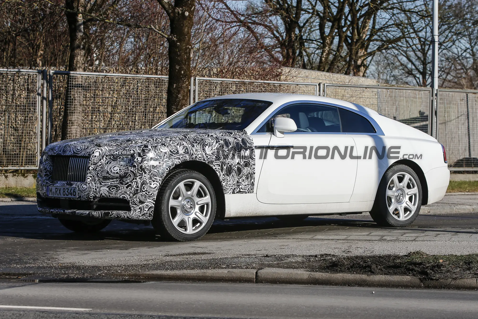 Rolls-Royce Wraith 2017 - Foto spia 05-02-2016 - 4