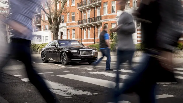 Rolls-Royce Wraith Inspired by British Music - 21