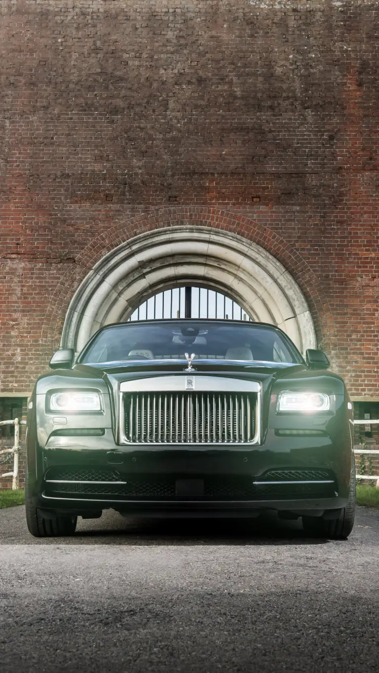 Rolls-Royce Wraith Inspired by British Music - 4