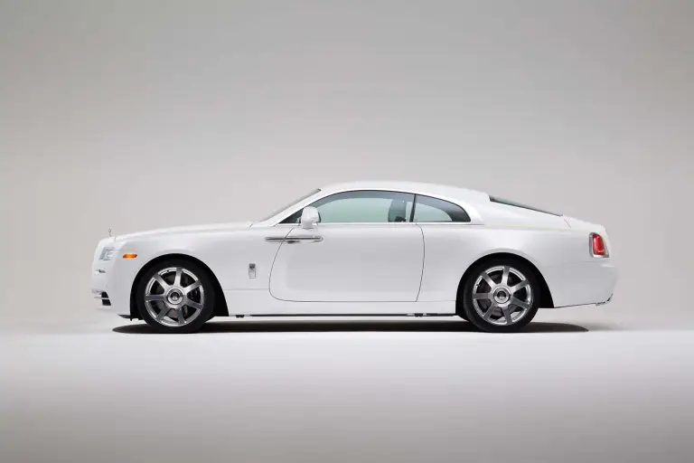 Rolls-Royce Wraith Inspired by Fashion - 2