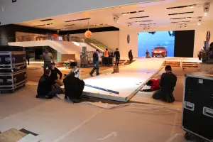 Salone di Detroit 2015 - Preparativi stand