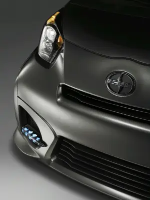 Scion iQ by Five Axis