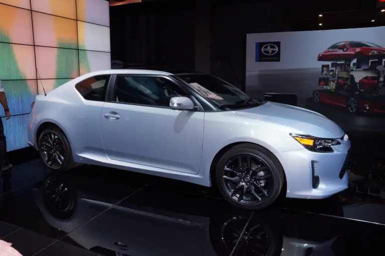 Scion tC 2014 - 12