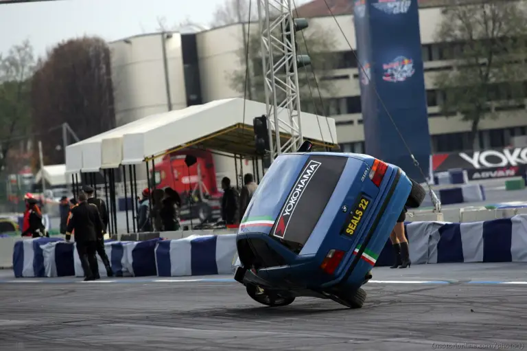 Scuola di Polizia Stunt Show - Motor Show di Bologna 2012 - 3