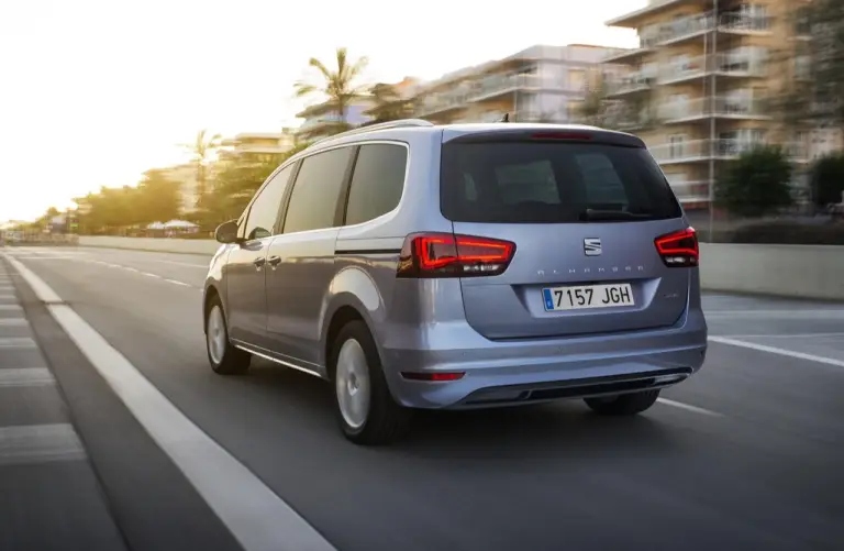 SEAT Alhambra MY 2016 - 8