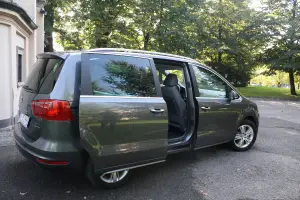 Seat Alhambra - Test Drive 2011