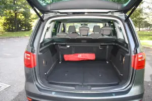 Seat Alhambra - Test Drive 2011