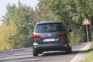 Seat Alhambra - Test Drive 2011