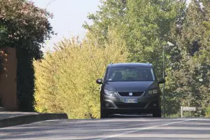 Seat Alhambra - Test Drive 2011
