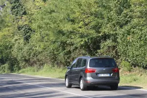 Seat Alhambra - Test Drive 2011