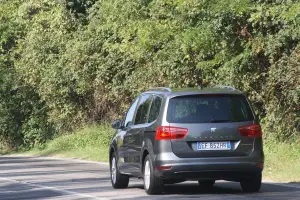 Seat Alhambra - Test Drive 2011