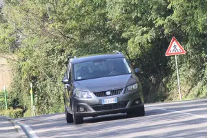 Seat Alhambra - Test Drive 2011