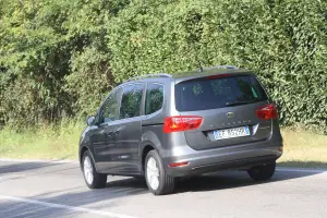 Seat Alhambra - Test Drive 2011