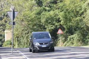 Seat Alhambra - Test Drive 2011