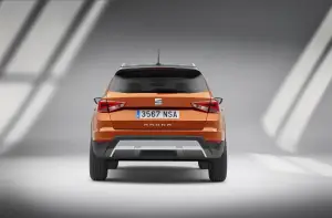 SEAT Arona - 10